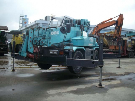 รถเครน KOBELCO RK70M ราคาถูก นำเข้าแท้