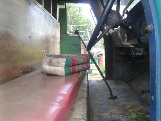 ขาย10ล้อ1เพลาหัวยาว 165 แรง พ.เพาเวอร์