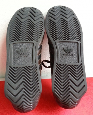 รองเท้าแท้ มือสอง สภาพสุดสวย : adidas &amp; newbalance เข้ามาดูซะให้ได้