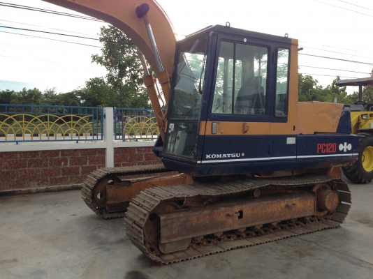 ขายแบคโฮPC120-3 นำเข้าจากญี่ปุ่นสภาพดีพร้อมใช้งาน