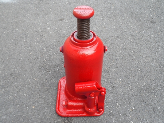 แม่แรงกระปุก แม่แรงกระปุก