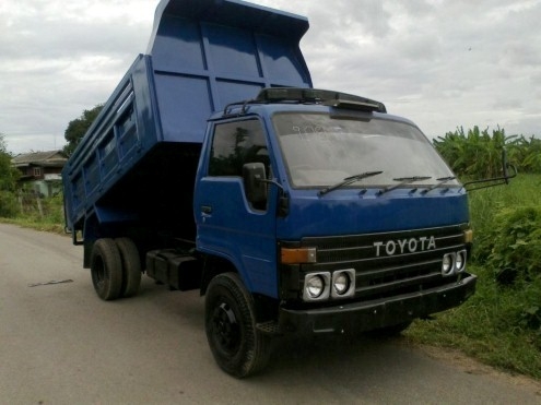 รถหกล้อ TOYOTA DINA BU90 ดัมพ์ ซัซซี่ใหญ่ เครื่อง 115 ช่วงล่าง 6 น็อต ราคา 450,000