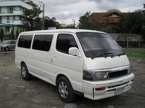 รถตู้สภาพดี เบาะสวย ดีเซล พร้อมใช้จร้า..