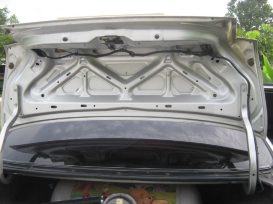 ขายครับ  SANNY  เครื่อง 1500 cc  หัวฉีด ติดแกส LPG  ทุกอย่างตรงเล่ม โทร  0836613829