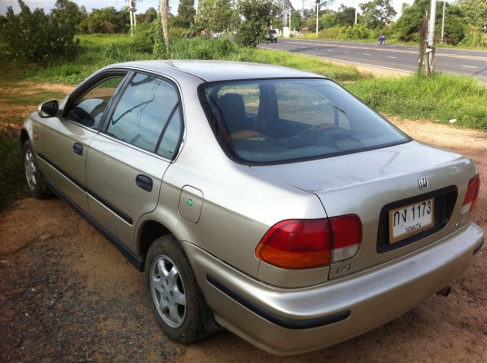 ขายด่วนซีวิคตาโตรถสวยราคาถูกร้อนๆๆๆเงินปี 97 พาวเวอร์ไฟฟ้า