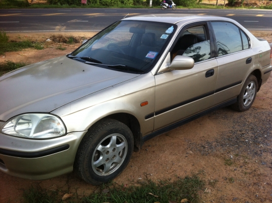 ขายด่วนซีวิคตาโตรถสวยราคาถูกร้อนๆๆๆเงินปี 97 พาวเวอร์ไฟฟ้า