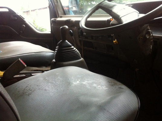 ขายNPR 120 hp. ปี 40 ฝาขาวแท้