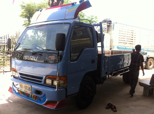 ขายNPR 120 hp. ปี 40 ฝาขาวแท้