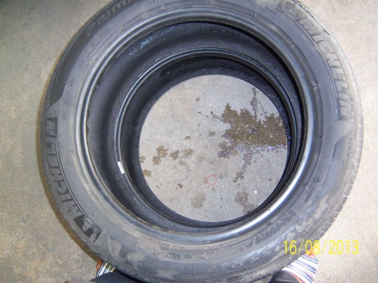 ยางสวยๆ ครับ 215 55 R17  ปี 11