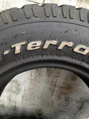 ขายยางBF ALL 245-75-16 ดอกตูม 1ชุดถูกๆ 6500 ขายยางBF ALL 245-75-16 ดอกตูม 1ชุดถูกๆ 6500