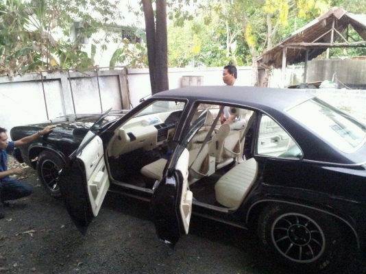 รถคลาสสิคสวยๆมาแล้วจ้า