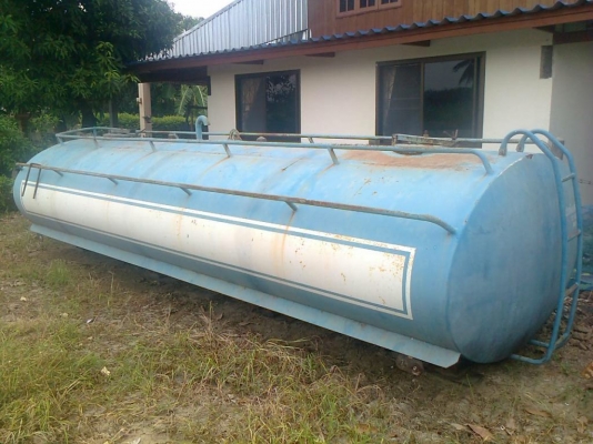ถังน้ำ ก่อนเคยเป็นถังน้ำมัน  ความจุ 13000 ลิตรสภาพสวยพร้อมใช้งาน
