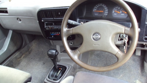 ขายด่วนnvพร้อมใช้ติดแก๊ส+น้ำมัน หลังคา