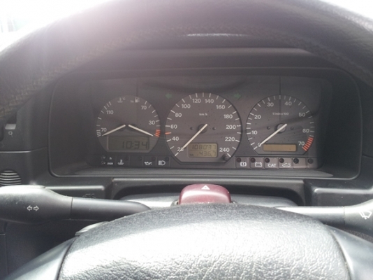 ขาย VOLKSWAGEN PASSAT GL 2.0 ตัวท๊อป สภาพดีมาก ราคาต่อรองได้