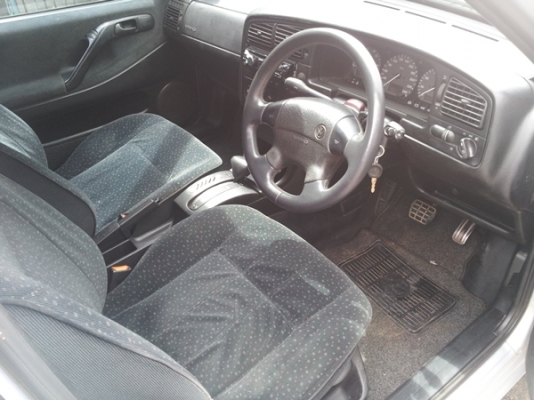 ขาย VOLKSWAGEN PASSAT GL 2.0 ตัวท๊อป สภาพดีมาก ราคาต่อรองได้