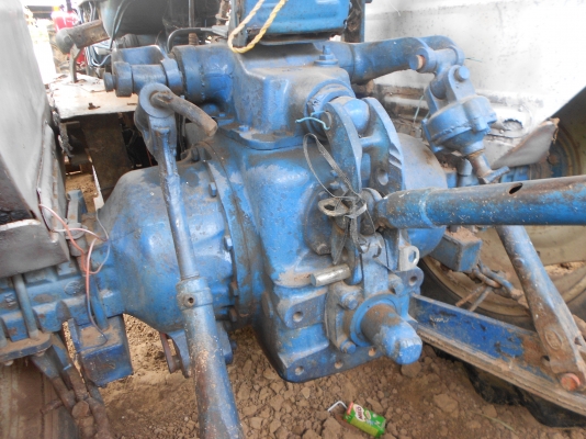 ฟอดร์ 6600 เทอร์โบ T3 ไม่มีเอกสาร มีผาล3 ผาลยกล้อง ที่เสียบอ้อย สภาพรถ55\%