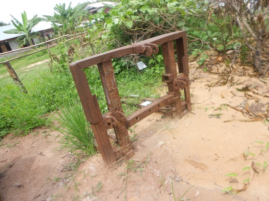 ฟอดร์ 6600 เทอร์โบ T3 ไม่มีเอกสาร มีผาล3 ผาลยกล้อง ที่เสียบอ้อย สภาพรถ55\%