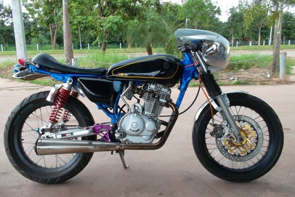 ขาย คาเฟ่เครื่องLifan200 อินวอย หล่อๆ ของแต่งเต็มเครื่องฟิตแรงๆ สตาร์ทมือ