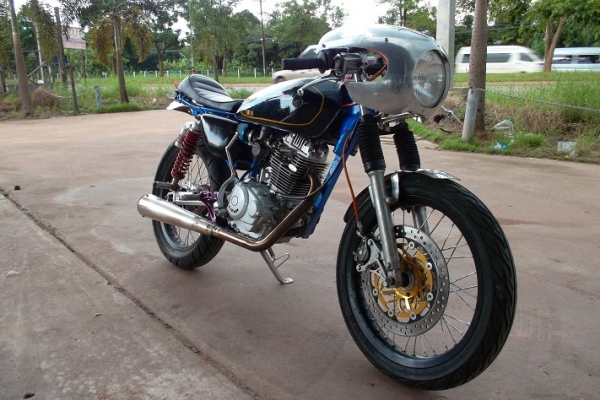 ขาย คาเฟ่เครื่องLifan200 อินวอย หล่อๆ ของแต่งเต็มเครื่องฟิตแรงๆ สตาร์ทมือ