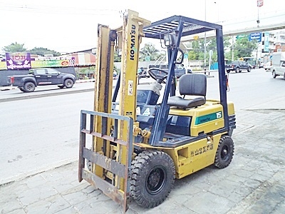 ขายรถยกโคมัสสึ 1.5 ตัน รุ่น15 เครื่องเบนซิน กระบอกคู่ เสาสูง 3 เมตร ยางตันใหม่ พวงมาลัยเพาเว่อร์ สีเดิมจากนอก นำเข้าจากญี่ปุ่น ใช้งานได้ทันที ขายรถยกโคมัสสึ 1.5 ตัน รุ่น15 เครื่องเบนซิน กระบอกคู่ เสาสูง 3 เมตร ยางตันใหม่ พวงมาลัยเพาเว่อร์ สีเดิมจากนอก นำเข้าจากญี่ปุ่น ใช้งานได้ทันที