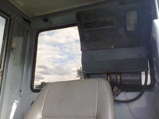 ขายแม๊คโค KOBELCO SK 045  สภาพเก่านอกเก็บสีใหม่