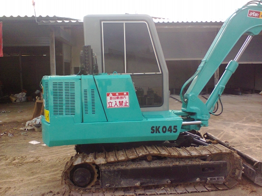 ขายแม๊คโค KOBELCO SK 045  สภาพเก่านอกเก็บสีใหม่