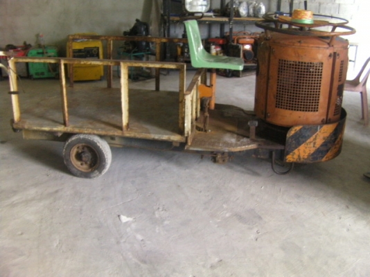 รถ3ล้อบรรทุกเล็กขนาดบรรทุก650KGยี่ห้อTCMเบนชิน4จังหวะเหมาะสำหรับช้งานในที่แคบสภาพรถนอกราคา63,000บาทhttp://www.youtube.com/watch?v=g5MWcRLzgxk