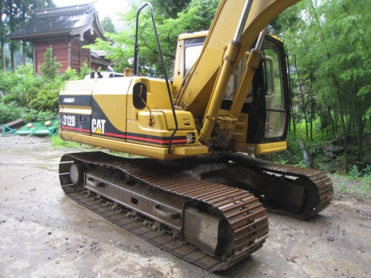 ขายด่วน CAT 312B นำเข้าจากญี่ปุ่น ยังไม่เคยใช้งานใไทย  สภาพสวยจริง ๆๆๆ