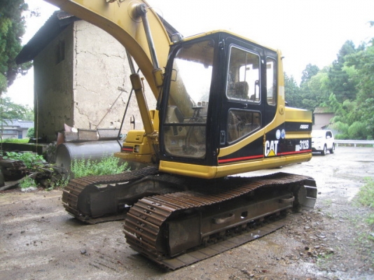 ขายด่วน CAT 312B นำเข้าจากญี่ปุ่น ยังไม่เคยใช้งานใไทย  สภาพสวยจริง ๆๆๆ