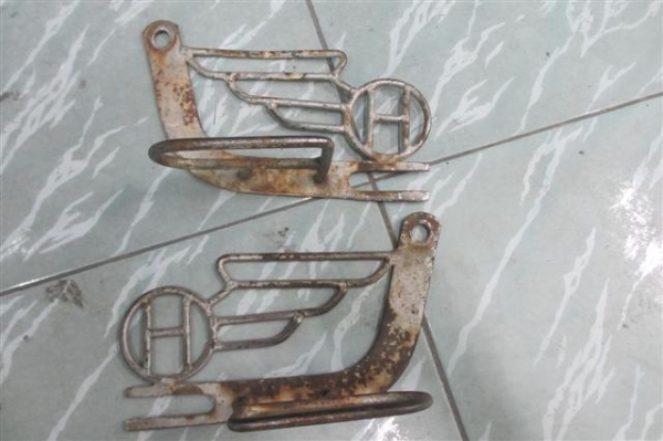 ขายอะไหล่ C หลายอย่างสภาพตามรูปลองเข้ามาหาดูก่อน (ราคาทุกชิ้นรวมส่ง)