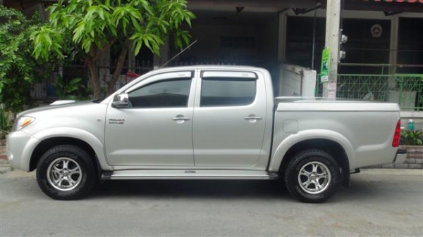 Vigo 4 ประตู 3.0 ปี 2004