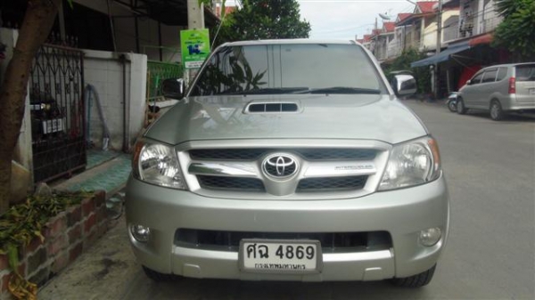 Vigo 4 ประตู 3.0 ปี 2004