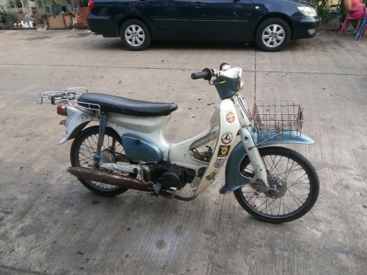 ขายc70 เครื่องเวฟ100 ไม่มีทะเบียน 8000 ต่อรองได้