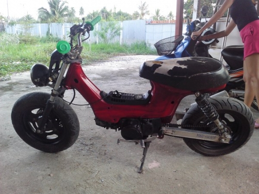 ขาย ชาลีแต่งแนวๆเครื่องเวฟ ล้อksr มีดิสหน้าหลัง ขายถูกๆ