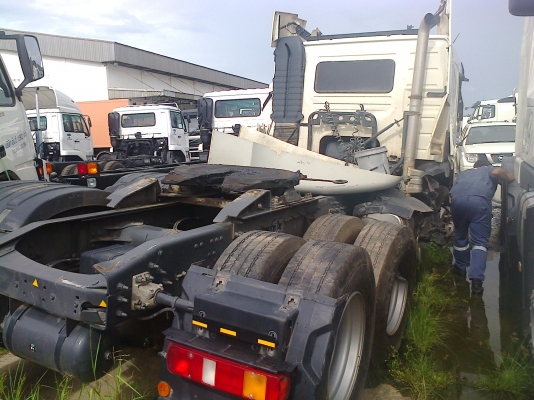 VOLVO..รถอุบัติเหตุอีกแล้ว.....แต่ไม่หนัก วอลโว่FM370 ยูโร3ปี*2555 VOLVO..รถอุบัติเหตุอีกแล้ว.....แต่ไม่หนัก วอลโว่FM370 ยูโร3ปี*2555