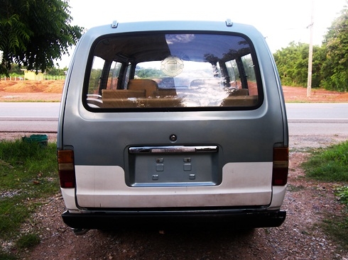 ขาย รถตู้โตโยต้าไฟกลม ช่วงสั้น สุดคลาสสิค เครื่องดีเซล 2L ยอดประหยัด ราคาไม่แพง