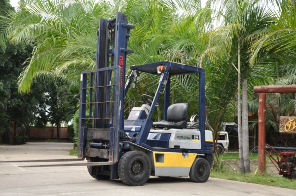 ขายFORKLIFT KOMATSU FG15รุ่น-15(เสาสูง งาสไลด์) สภาพเดิมๆจากญี่ปุ่น ยังไม่เคยใช้งานในไทย 139,000บาท