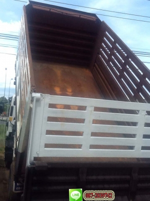 ขายรถบรรทุกดัมพ์ 6 ล้อ ขนาดกลาง Isuzu Forward