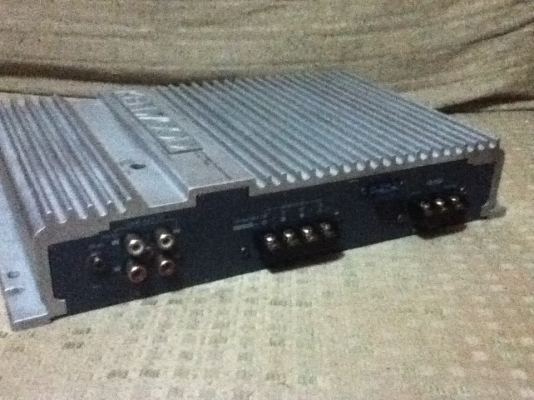 ขายแอมป์ KENWOOD รุ่น KAC-723 (2ch) เสียงดีมากครับใช้ได้ปกติ 1200