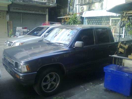 ขายรถกระบะโตโยต้า 4 ประตู mitiex