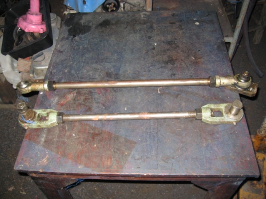 ขายเหล็กค้ำหรือแปลงเป็นตัวกันเซเหลือ2อัน 1,500 ญี่ปุ่น