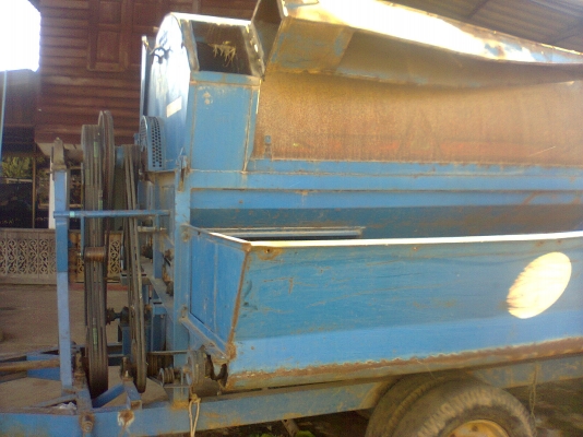 ขายเครื่องนวดข้าวเกษตรพัฒนา8ฟุต