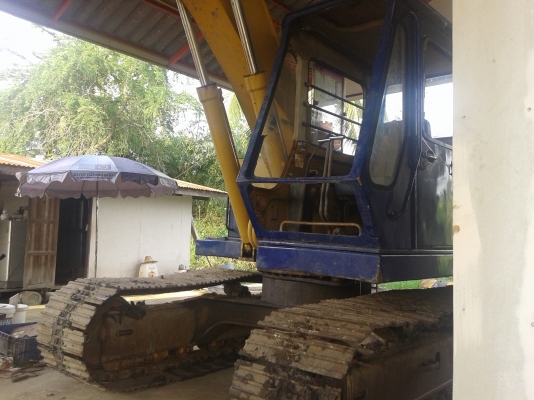 ขาย!!ถูกๆๆ รถแบคโฮ komatsu Pc 120-2 ตามสภาพ พร้อมใช้งาน ขาย!!ถูกๆๆ รถแบคโฮ komatsu Pc 120-2 ตามสภาพ พร้อมใช้งาน