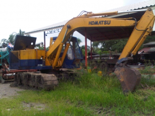 ขาย!!ถูกๆๆ รถแบคโฮ komatsu Pc 120-2 ตามสภาพ พร้อมใช้งาน ขาย!!ถูกๆๆ รถแบคโฮ komatsu Pc 120-2 ตามสภาพ พร้อมใช้งาน