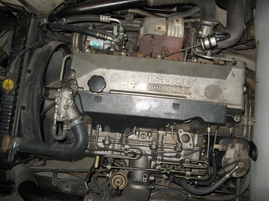 ขาย 6ล้อ อีซูซุ NQR 150  แรง ยาว  5.50  ปี2007 สภาพสวยเดิมเครื่องดี พร้อมใช้งาน ชมก่อนได้ครับ สนใจติดต่อ 081-9425443