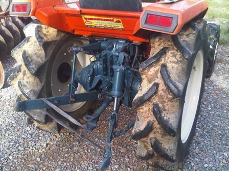 ขายรถไถ Kubota L1- 22 (4WD) ขายรถไถ Kubota L1- 22 (4WD)