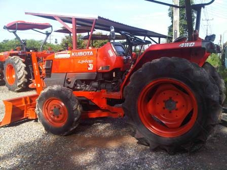 ขายรถไถ Kubota L 3408 (4WD) พร้อมดันหน้า ขายรถไถ Kubota L 3408 (4WD) พร้อมดันหน้า