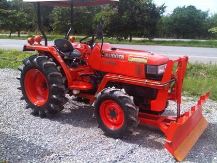 ขายรถไถ Kubota L 3408 (4WD) พร้อมดันหน้า ขายรถไถ Kubota L 3408 (4WD) พร้อมดันหน้า