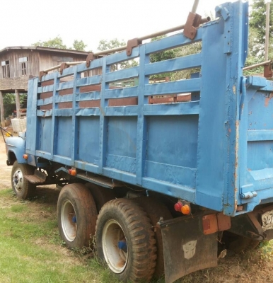 ISUZU TX 165 HP 6BD1 รถหัวยาวสิบล้อดั๊มพ์ 2 เพลา กระบะดั๊มพ์เหล็กความยาว 5.50 เมตรสภาพดี เครื่องแรงดี หัวเก๋งประตูเหล็กสภาพดีไม่มีผุ พวงมาลัยเพาเวอร์ ช่วงล่างใหญ่ชุดเฟืองท้ายของ ISUZU JUMBO สภาพดีพร้อมใช้งาน ยาง 10 เส้นประมาณ 70\% พร้อมบรรทุกพร้อมใช้งาน เอ