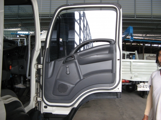 ขาย 6ล้อ อีซูซุ  FRR  210 แรง ยาว 6.50  ปี 2009 สภาพสวยเดิมเครื่องดี พร้อมใช้งาน ชมก่อนได้ครับ สนใจติดต่อ 081-9425443